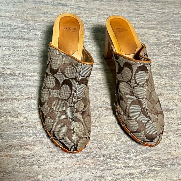 Coach Felicity slip on heels - Picture 1 of 16